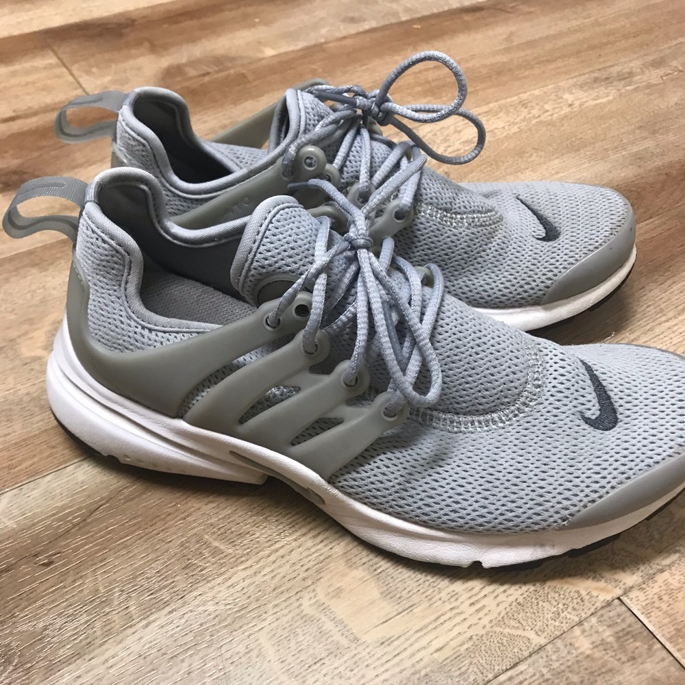 Nike Air Presto Wolf Grey Size 6